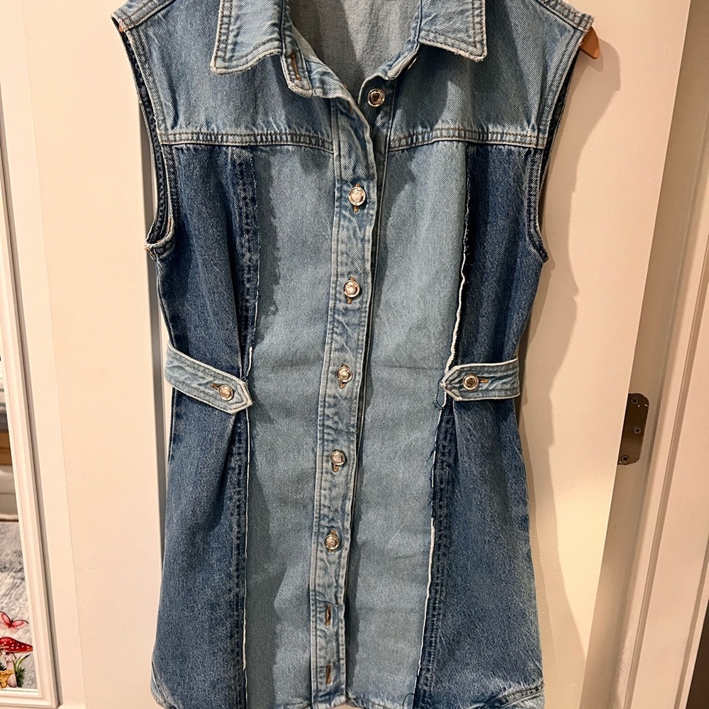 Zara Light Blue Denim Button-Up